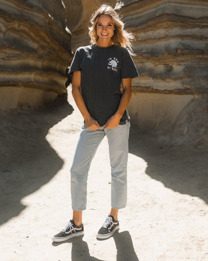 Amazing Grace Mineral Wash Premium Tee