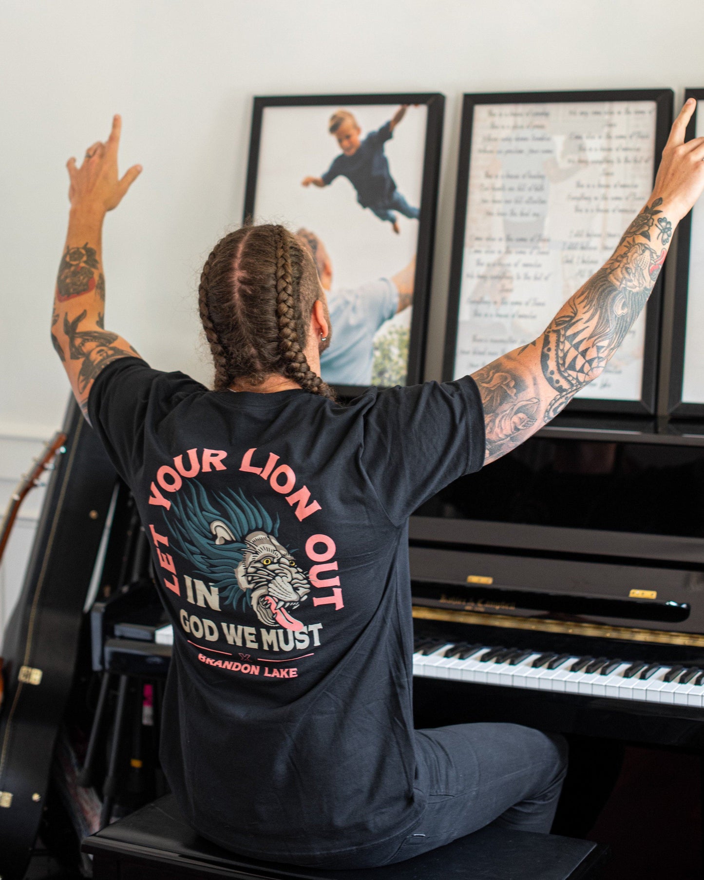 Brandon Lake "Let Your Lion Out" Tee