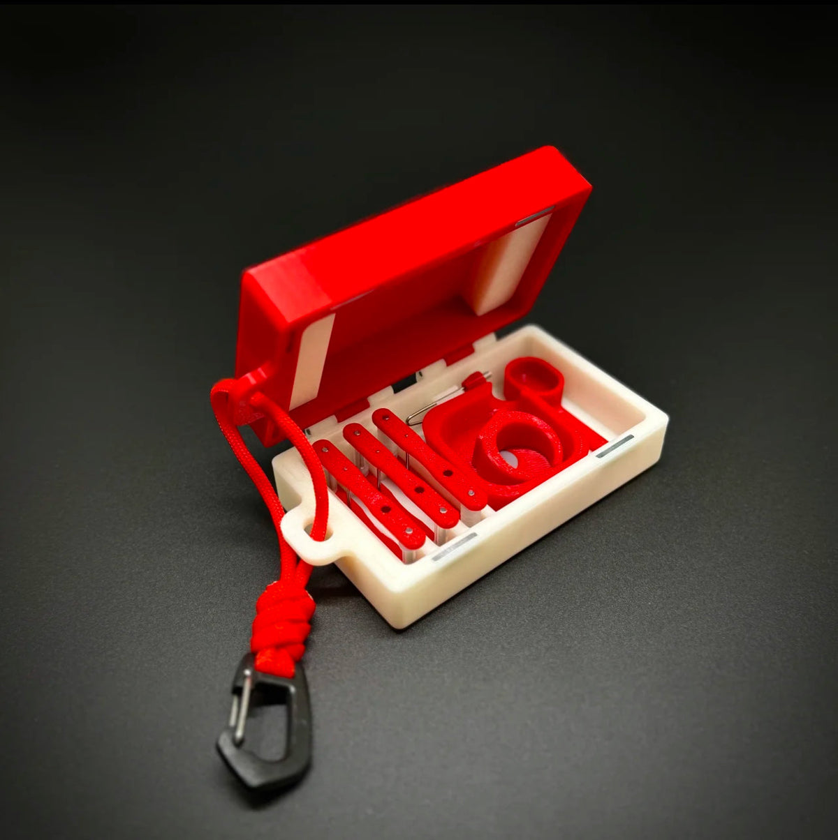 Mini Micro Fishing Accessory Kit – Customizable with Rigs, Bait Tray & Float Holders