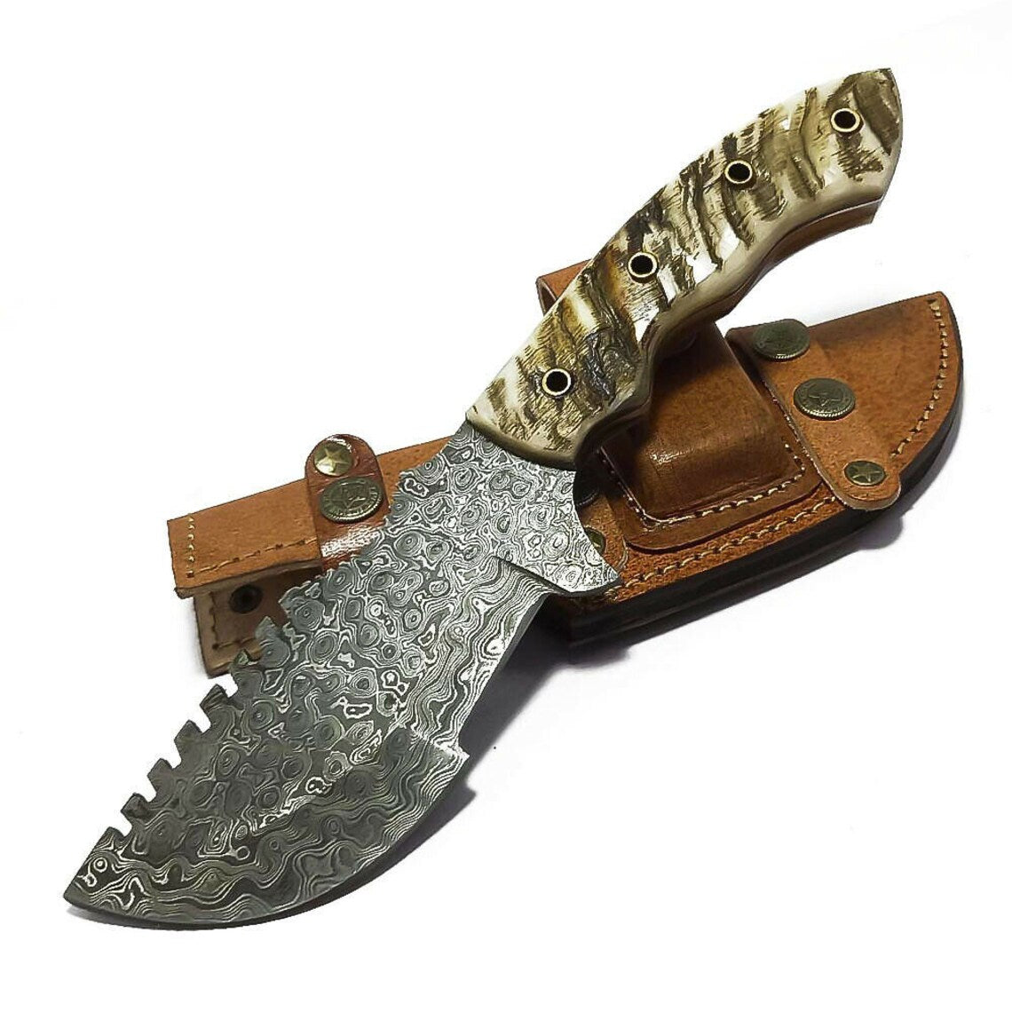 Best Tracker Knife – Handmade Raindrop Damascus with Sheep Horn Handle