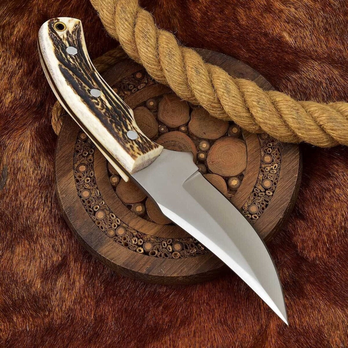 Custom Handmade D2 Steel Deer Knife with Antler Handle