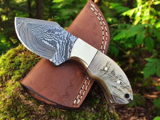 Best Knife to Skin Deer – Custom Damascus Steel Skinning Knife with Sheep Horn Handle