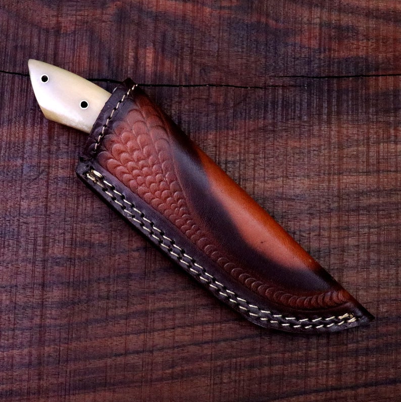 DAMASCUS SKINNING KNIFE