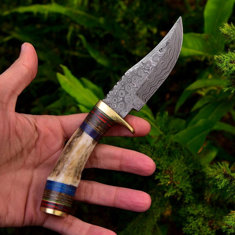 Best Deer Skinning Knife – 8" Full Tang Raindrops Damascus Steel with Antler Horn