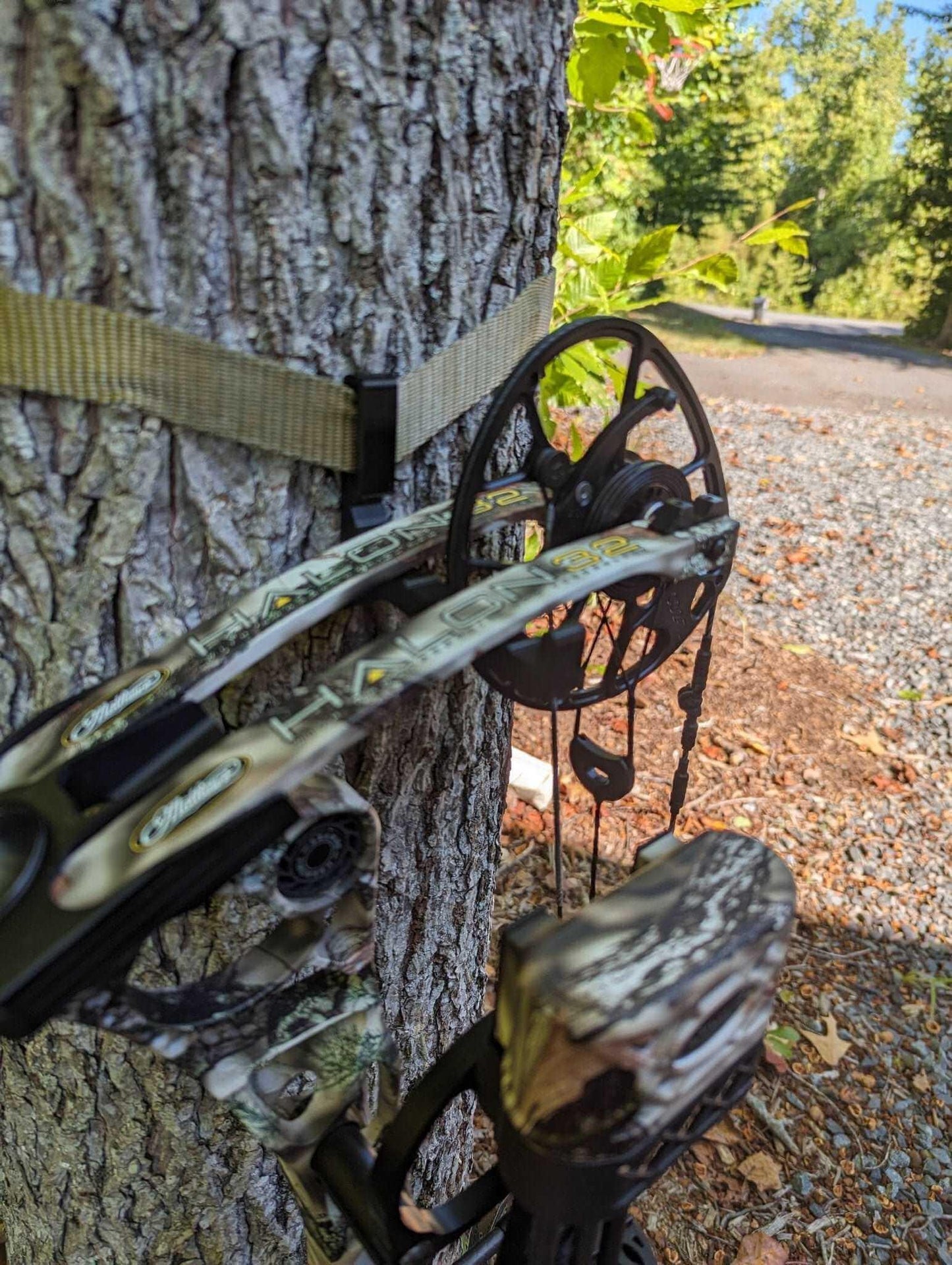 Bow Hanger - Gear Strap for Saddle Hunting