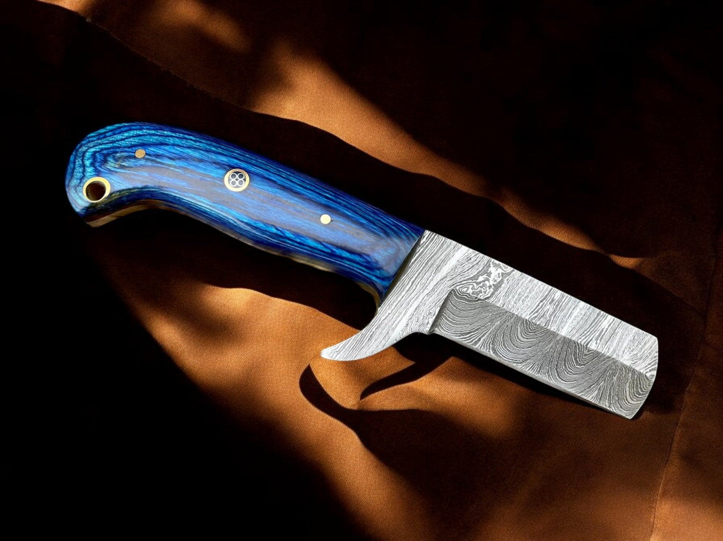 Handcrafted Bull Cutter Knife - Damascus Steel Blade