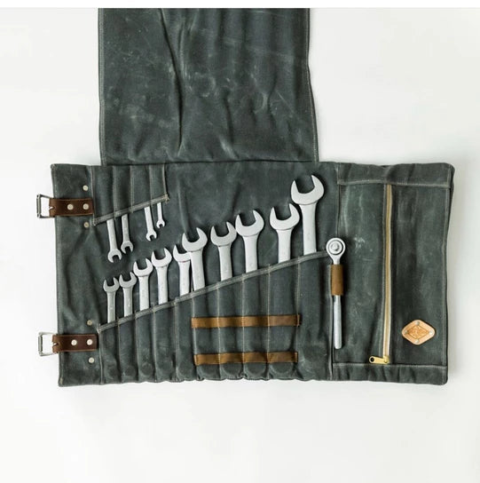 Canvas Tool Roll