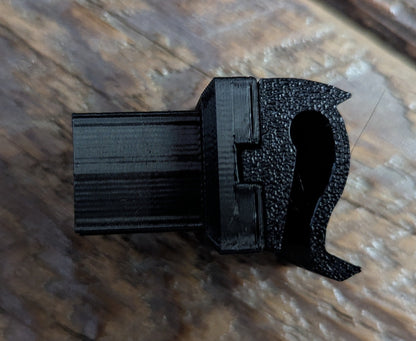 Tight Spot Quiver Caddy