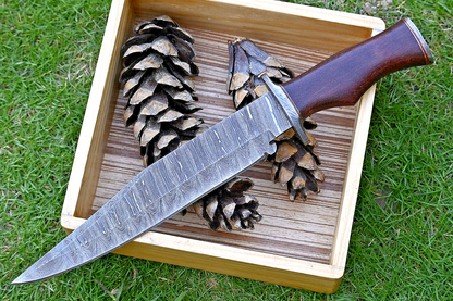 Wilderness Master: Hunting Bowie Knife with Damascus Steel Blade, Rosewood Handle, Damascus Guard, and Leather Sheath