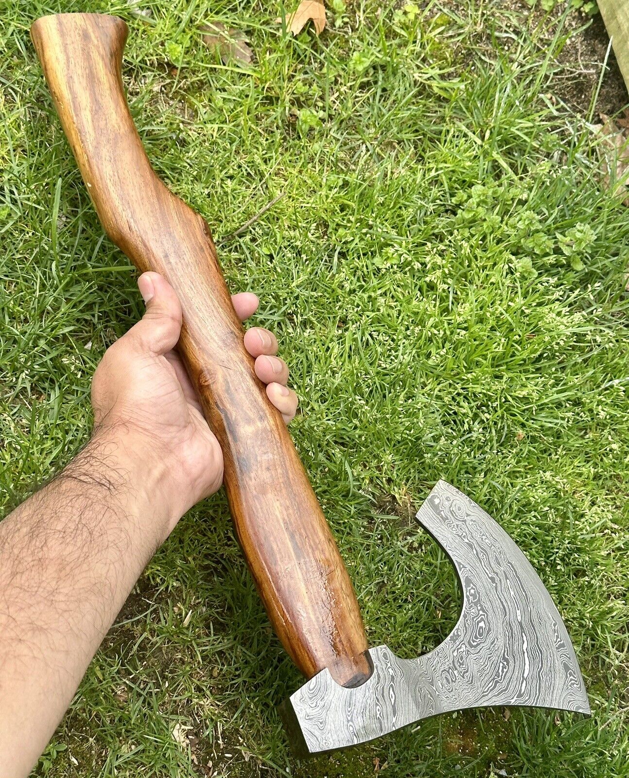 Handcrafted Damascus Steel Tomahawk Axe – "The Viking's Edge"
