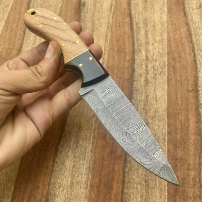Custom Handmade Damascus Skinning Hunting Knife